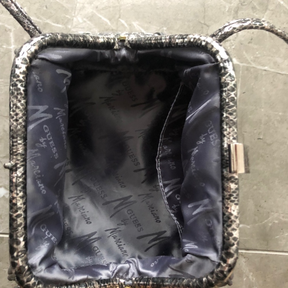 Purse - Picture 2 of 2